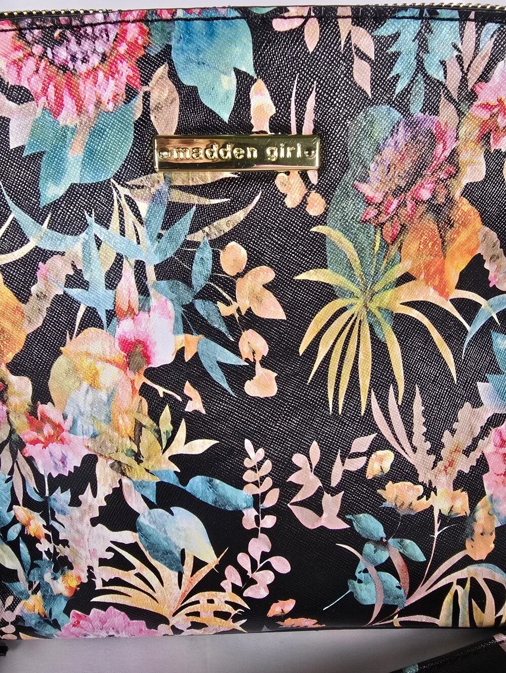 NWOT Madden Girl Black Floral Tassel Crossbody Purse With Gold Chain Detail